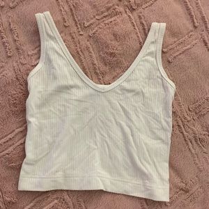 Simple white tank